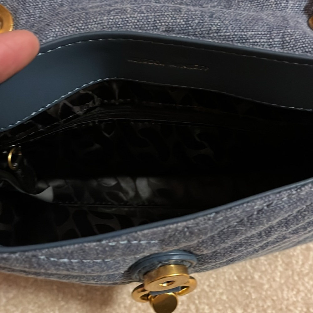 Rebecca Minkoff Quilted Shoulder Bag. New - Picture 5 of 8
